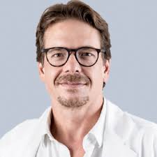 Dr. Thomas Ambrosetti, surgeon in Prilly