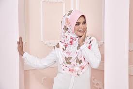 Jenis kain yang digunakan buat tudung. Pemilihan Material Atau Kain Yang Sesuai Untuk Tudung Dan Shawl