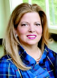 Debbie Diamond's Instagram, Twitter & Facebook