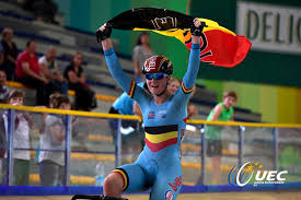 Elle court à la fois sur route et sur piste. Lotte Kopecky Confirms Talent With Strong 2016 Road Season And Two U23 European Titles Peloton Watch