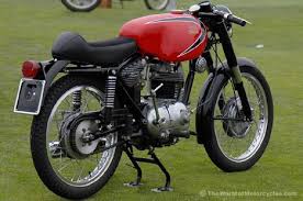 パリラのグレイハウンド サトウバイクな１日 北九州 バイク イタリア 単車