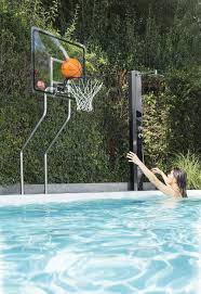 Profi Basketballkorb Sorgt Fur Mehr Spass Im Eigenen Swimmingpool Http Baufux24 Com Profi Basketballkorb Sorgt Fuer Meh Swimmingpool Basketballkorb Pool
