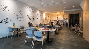 Well, there is one called gurney delight cafe at kota kemuning. Meteor Cafe Kota Kemuning Discounts Up To 50 Eatigo