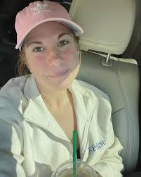 Kayla Atwell (@kayla_m_atwell) • Instagram photos and videos