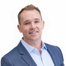 Lydia Cleary's Instagram, Twitter & Facebook