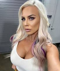 Dana Brooke tells Paige VanZant 'kick some serious ass' in Bare Knuckle  debut as rumors swirl fighter will move to WWE