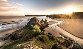 It occupies the peninsula of land between the bristol channel and the river dee, on the west side of southern great britain. Openlearn Wales Openlearn Open University