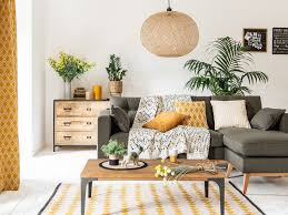 Chambre complete etoile jaune moutarde gris blanc un grand marche , idee deco bleu canard couleur peinture, fauteuil et coussin jaune, tapis bleu clair. Le Bon Mix La Deco Kaki Et Jaune Moutarde Joli Place