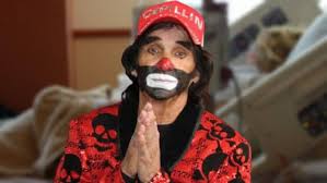 Es un cantante, músico, presentador de televisión y actor mexicano cómico de la televisión mexicana famoso por su personaje, el payaso cepillín desde 1971 en multimedios television. Ryctducsq2r0cm