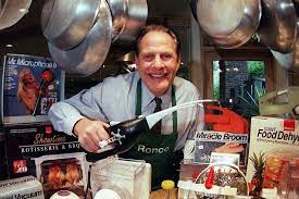 Infomercial icon ron popeil, the man behind the catchphrase 'but wait, there's more!' has died at the age of 86. Gj Uvb6a5oi3qm