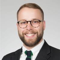 2700+ perfiles de «Landreth»