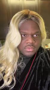 Dad tells Karen he’s leaving her for tammika.