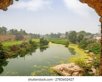 849 Betwa Orchha River Royalty-Free Images, Stock Photos & Pictures | Shutterstock