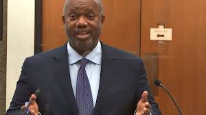 Darnella frazier was 17 when she captured footage of george floyd's arrest. Darnella Frazier Teenager Who Took Floyd S Death Video Testifies At Chauvin Trial The Washington Post