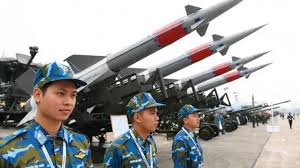 Triển lãm Quốc phòng Việt Nam 2024: Mỹ - Trung cạnh tranh Nga? - BBC News  Tiếng Việt
