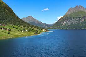 Finnish nature photographer listed the most impressive finnish landscapes. Finland Tourism