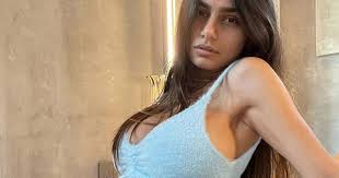 Khalifa was born in beirut, lebanon and moved with her family to the united states in 2000. Former Pornhub Star Mia Khalifa Hints At Baby Making Plans With Cheeky Instagram Snaps London News Time