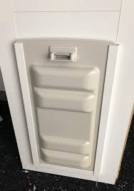 All endura flap #petdoors come with a locking cover that includes clip lock to securely close your pet door when you need to. Endura Flap Thermo Panel 3e Pet Door Saanich Victoria Mobile