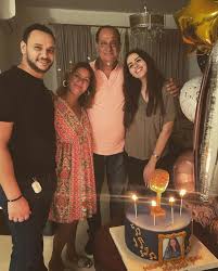 أكدت الفنانة هنادي مهنا، استعدادها لاعتزال الفن نهائيًا إذا عثرت على فارس أحلامها، مشيرة إلى أنها ترفض تأجيل مشروع الزواج من أجل تحقيق النجومية. Z1mlwojy5e1tpm