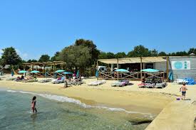 Camping de la plage, amely 6./42 legnépszerűbb egyéb szállás grimaud, és a tripadvisoron. Restaurant Le 6 Plage In Grimaud