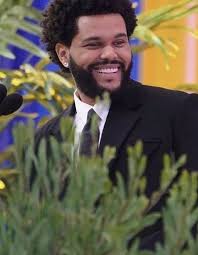 Sein vater ließ die familie sitzen, da war er noch sehr klein. The Weeknd Diskografie Wikipedia