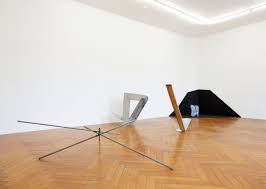 5, 1700) marqua un jalon dans l'histoire du jeu violonistique. Stadtgalerie Bromance And Sisterhood