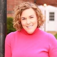 Amy Dittman's Instagram, Twitter & Facebook