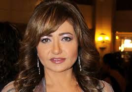 في عام ٢٠٠٧ تزوجت ليلى علوي من رجل الأعمال منصور الجمال، وهو عم خديجة الجمال زوجة جمال مبارك، ولكنها انفصلت عنه في شهر فبراير في عام ٢٠١٥، لم تنجب ليلى علوي أي أطفال، ولكنها تبنت ولد وأطلقت عليه اسم خالد علوي نسبة إلى عائلتها. Ø·Ù„Ø§Ù‚ Ø§Ù„ÙÙ†Ø§Ù†Ø© Ù„ÙŠÙ„Ù‰ Ø¹Ù„ÙˆÙŠ Ù…Ù† Ø±Ø¬Ù„ Ø§Ù„Ø£Ø¹Ù…Ø§Ù„ Ù…Ù†ØµÙˆØ± Ø§Ù„Ø¬Ù…Ø§Ù„ Ø¨ÙˆØ§Ø¨Ø© Ø§Ù„Ø´Ø±ÙˆÙ‚ Ù†Ø³Ø®Ø© Ø§Ù„Ù…ÙˆØ¨Ø§ÙŠÙ„