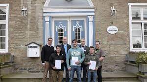 Für das wasserschloss im kreis mettmann siehe haus düssel. Wettbewerb Auf Haus Dusse Soest
