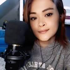 Stell Ajero: The Anxious Host #SarahGeronimo #SB19 #Umaaligid  #UmaaligidMusicFilm #SarahGxSB19