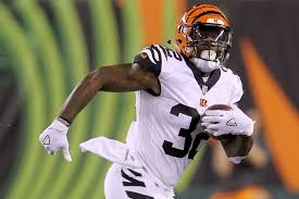 The bengals' new white uniform would be even cooler with a white helmet pic.twitter.com/txbrjplqxq. Ø´ÙŠØ¡ ØªÙ…ÙˆØ¬ ØªØ®Ø²ÙŠÙ† Bengals White Tiger Jersey Virelaine Org