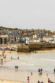 A circular walk around cornwall's most iconic mining remains, used for. Grossbritannien England Cornwall St Ives Stadt Und Touristen Am Strand Thaf01831 Thomas Haupt Westend61