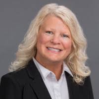 Shelly Meiners's Instagram, Twitter & Facebook