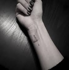 Especially women find tattoos the most attractive. Cute Tiny Wrist Tattoos You Ll Want To Get Immediately Glamour