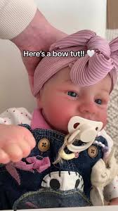 How to Tie A Baby Head Bow with Ribbon