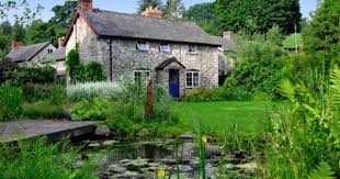 Cheap Uk Holiday Welsh Holiday Cottage Llaithddu Powys Wales Saddlers Cottage Ld1 6ys Country Cottage Welsh Country Holiday Cottages Wales