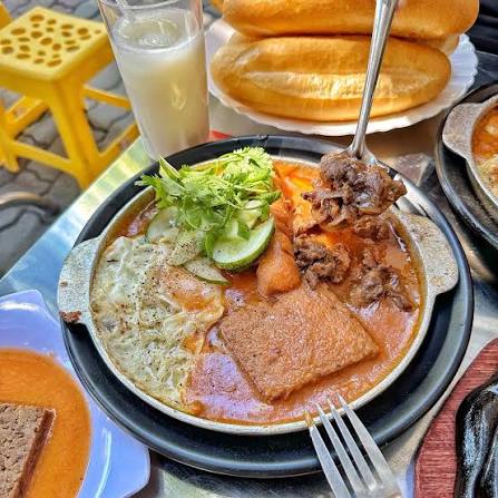 Bánh mì chảo, Bò né 290 Hà Huy Tập