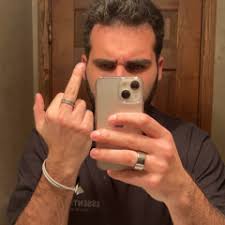 Stream Nic Smith music