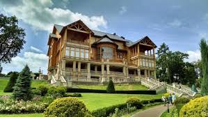 Check spelling or type a new query. Ekskursiya Po Byvshej Rezidencii Yanukovicha Zolotoj Baton Kriokamera I Tronnyj Zal S Dospehami Rycarya Fotoreportazh Novosti Odessy