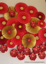 Paper cutting is a folk art that is practiced in many holidays but is most prominent during the chinese new year. Pin By Natasya é™ˆå©‰ä»ª On Mannings Cny Chinese New Year Crafts Chinese New Year Decorations Chinese Crafts