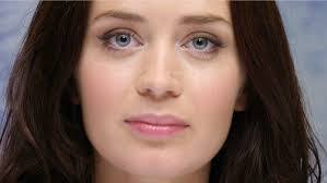 Carol Blunt's Instagram, Twitter & Facebook