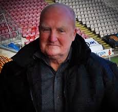 Former Bradford City and Bradford (Park Avenue) striker dies