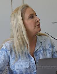 WornOnTV: Shannon's blue tie dye shirt