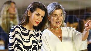 We would like to show you a description here but the site won't allow us. Caroline Von Hannover Offizieller Ausflug Mit Tochter Charlotte Casiraghi