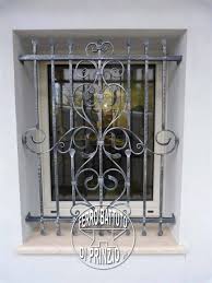 Subito a casa e in tutta sicurezza con ebay! Realizzazione Grate E Protezioni Ferro Battuto Di Prinzio Italia Finestre In Ferro Ferro Battuto Ferro