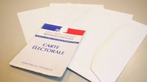 Une carte d'électeur, carte électorale ou carte de vote en suisse, est une carte utilisée dans le cadre d'un vote ou de votation. Peut On Voter Sans Carte Electorale Ca M Interesse