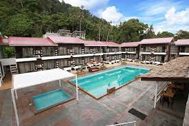 We have designed the whole resort with the supreme idea of providing comfort, elegance, and home. The Barat Tioman Beach Resort Era Holidays