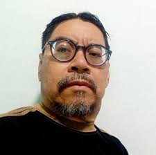 Un saludo fraterno a mis hermanos del Barrio San Fransisco. Yo creci en el  Barrio de Santa Rosa decian el mas cachimbon. Que viva Apastepeque.