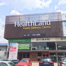 Healthland Admin Is Spoilt For Choices When It Comes To Facebook