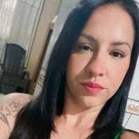 50+ perfis com “Marina Elias”